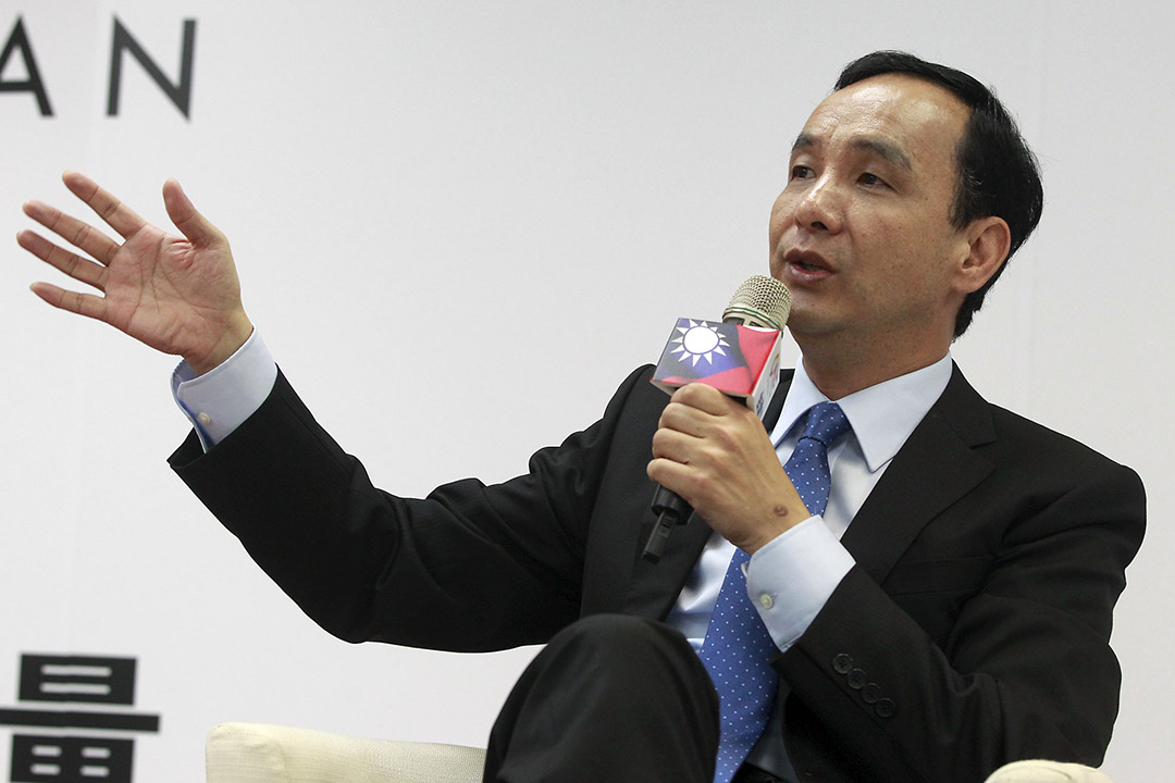 2015年11月5日,國民黨主席兼總統候選人朱立倫出席記者會。攝:Pichi Chuang/REUTERS