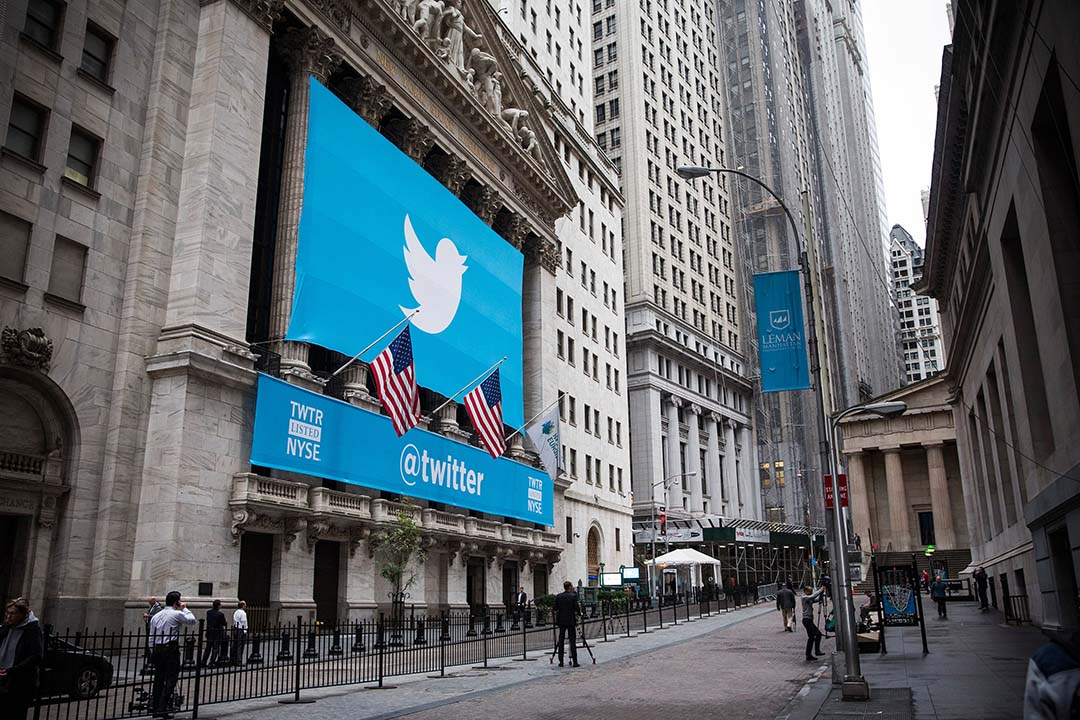 Twitter 近日對部分用戶發布信息安全警告,提醒用戶小心駭客攻擊。攝:Andrew Burton/GETTY