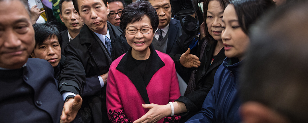 林鄭月娥2月28日早上到達選舉事務處遞交579份提名，正式報名參選。