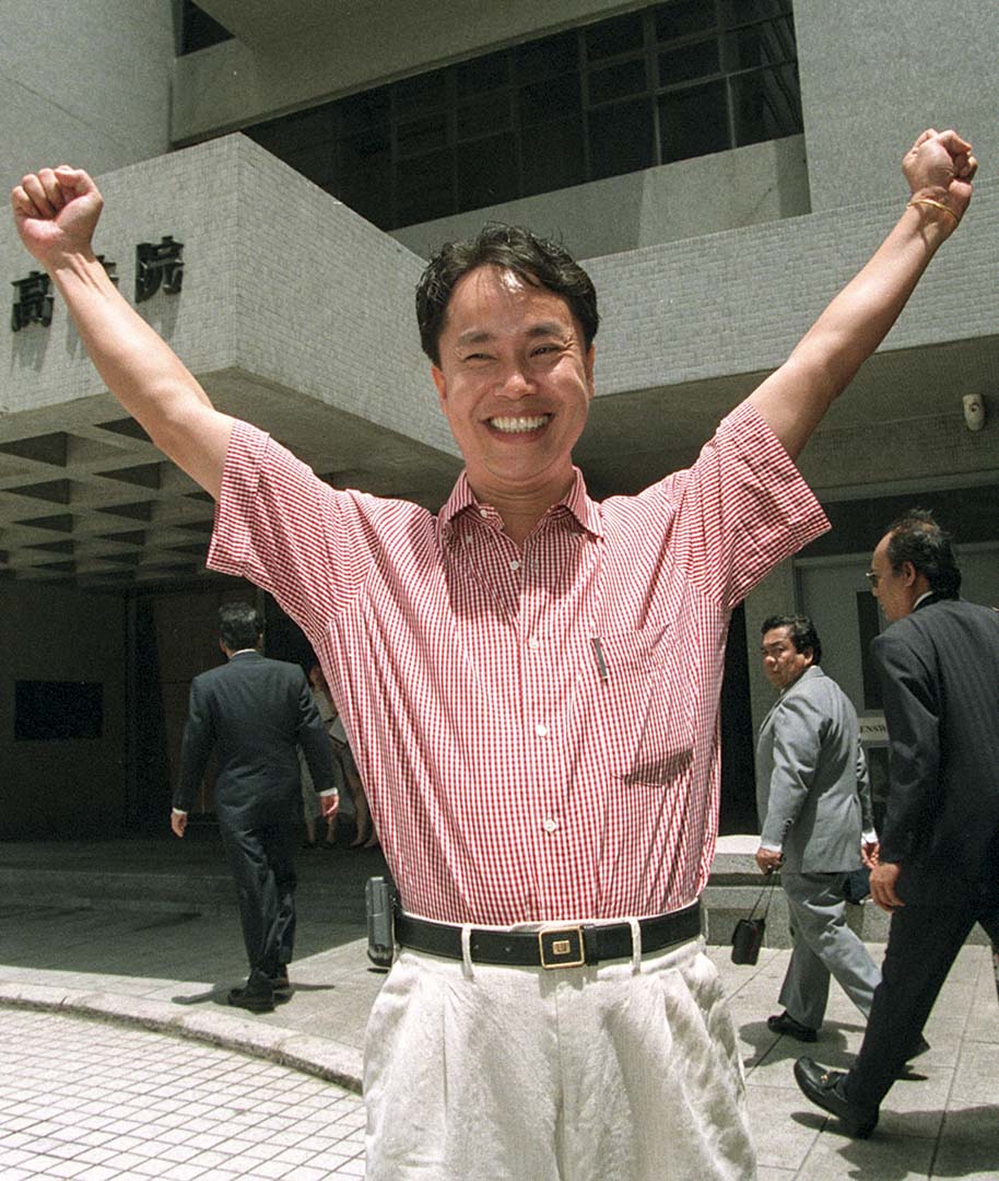 1998年1月,曾綁架富商李嘉誠長子李澤鉅及郭炳湘的香港永久居民張子強在香港警方追捕之下逃回內地,在江門被內地公安拘捕,後因「非法買賣爆炸物罪」被判處死刑。