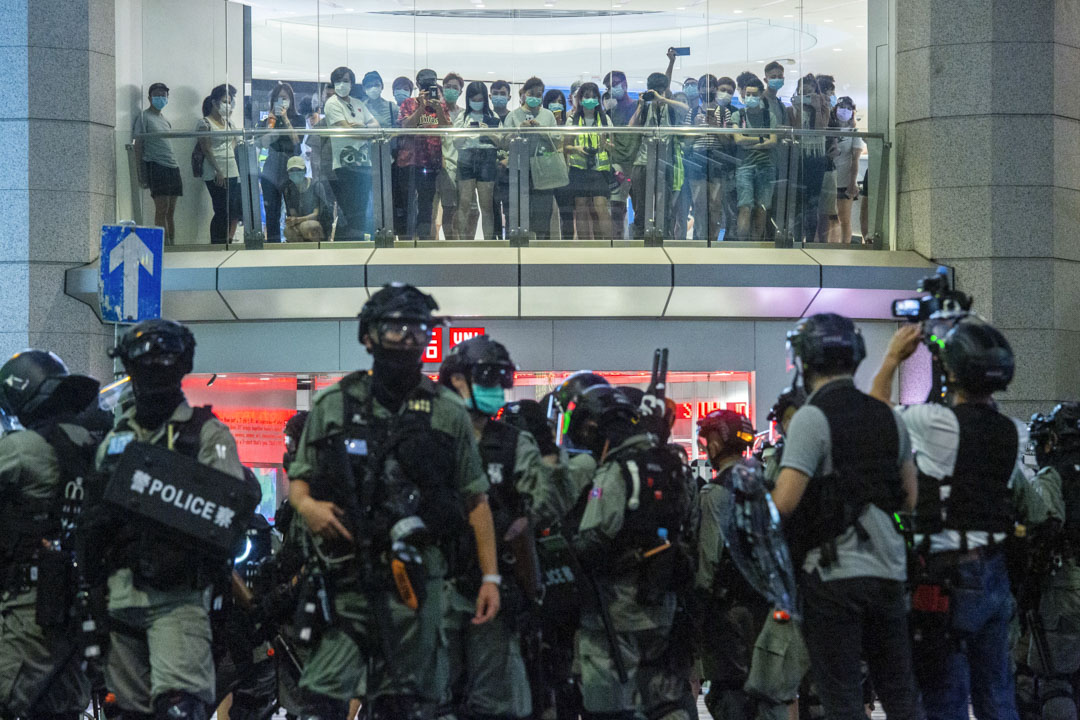 2020年7月1日,警方在銅鑼灣禮頓道駐守。